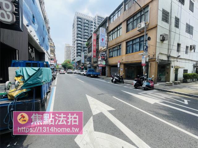 台北萬華法拍大樓-11