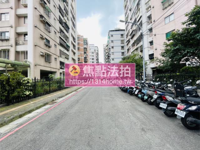 土城大樓法拍-7