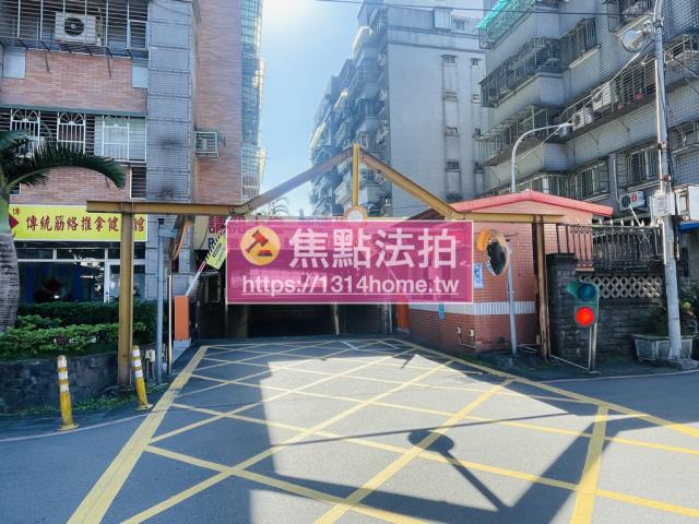 土城拍賣大樓-7