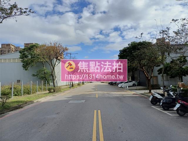 新北八里法拍大樓-9