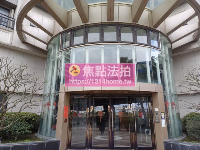 新北八里法拍大樓-3