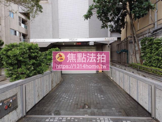 新北八里法拍大樓-6