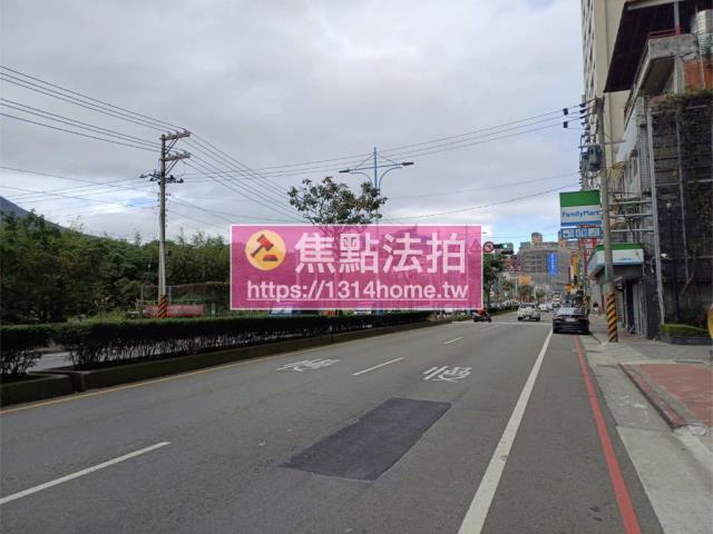 新北八里法拍大樓-7
