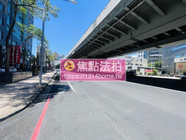 中和法拍店面-10