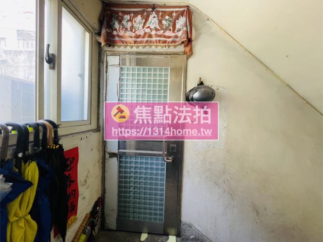 三重公寓法拍-7