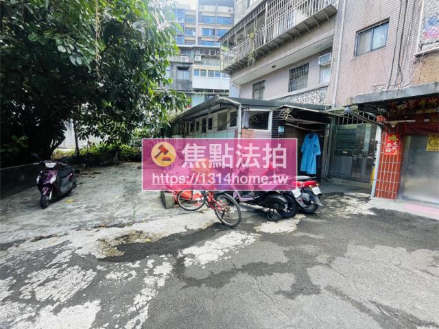 台北南港法拍公寓-5