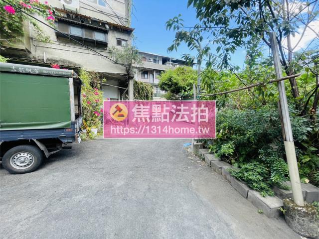 台北南港法拍公寓-6