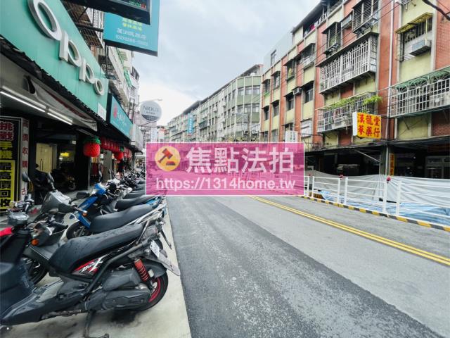 蘆洲拍賣公寓-5