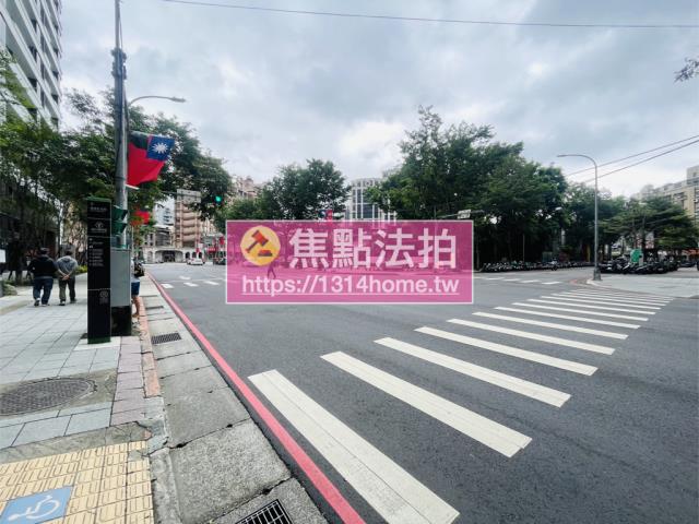 新北板橋大樓法拍-10