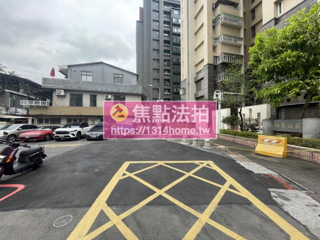 台北法拍大樓-8