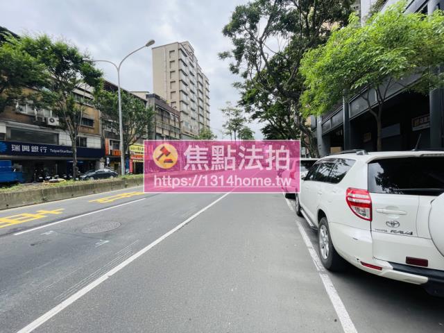 台北信義區法拍大樓-9