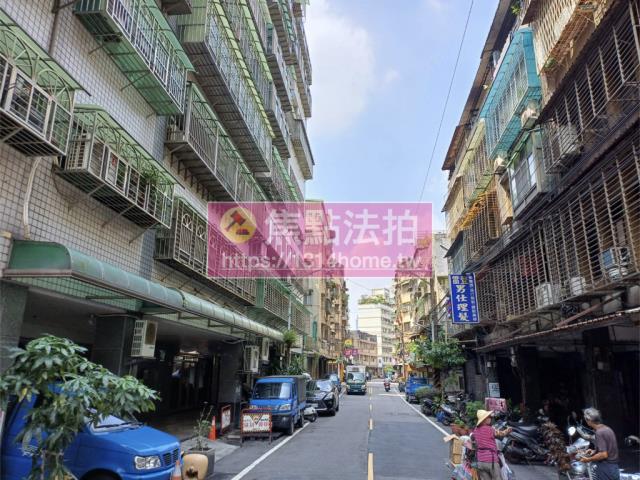 板橋拍賣大樓-11