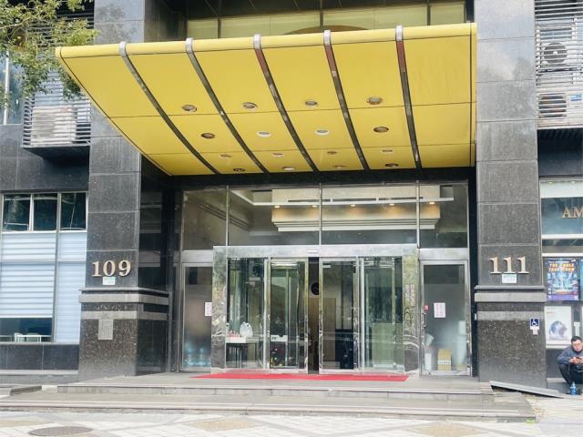 台北信義區法拍大樓-8