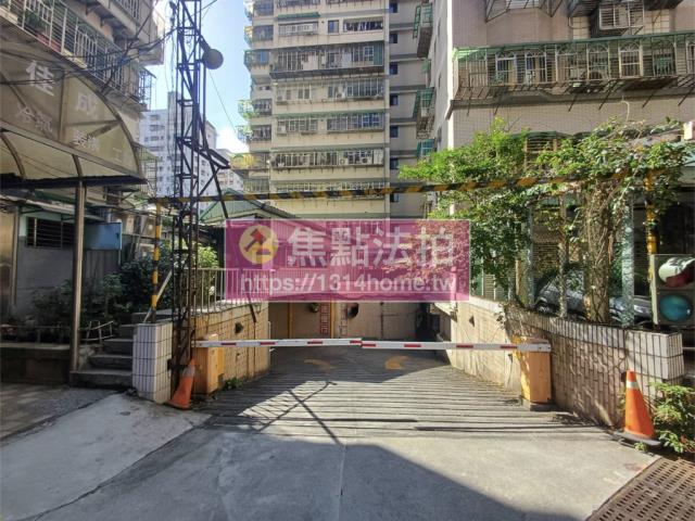 新北土城大樓法拍-7