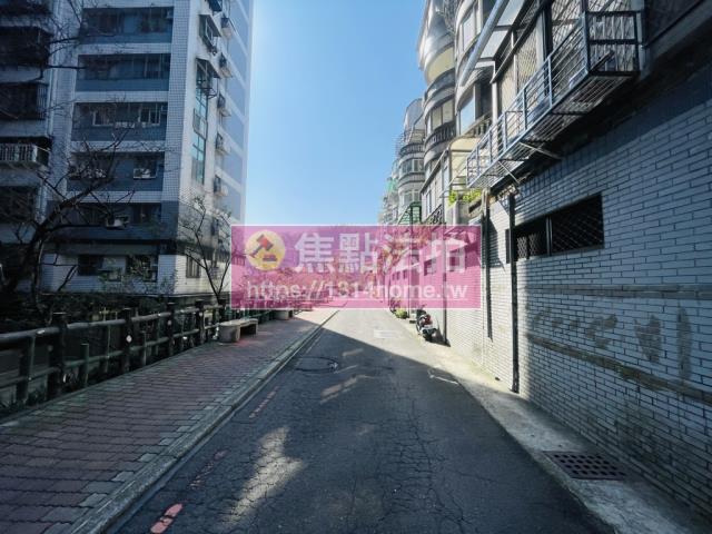 新北新店法拍大樓-11