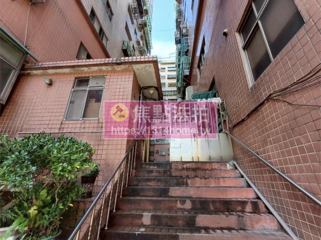 新北鶯歌大樓法拍-3