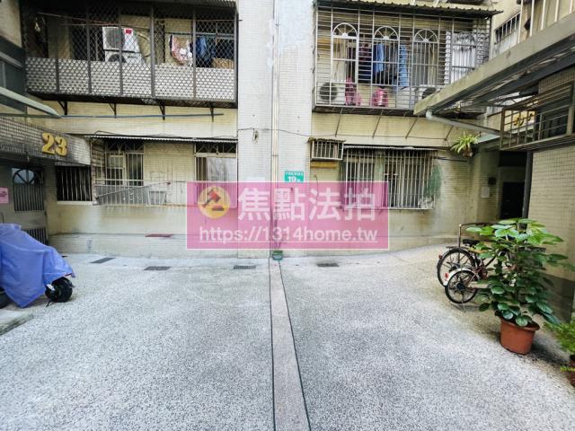 台北萬華法拍大樓-9