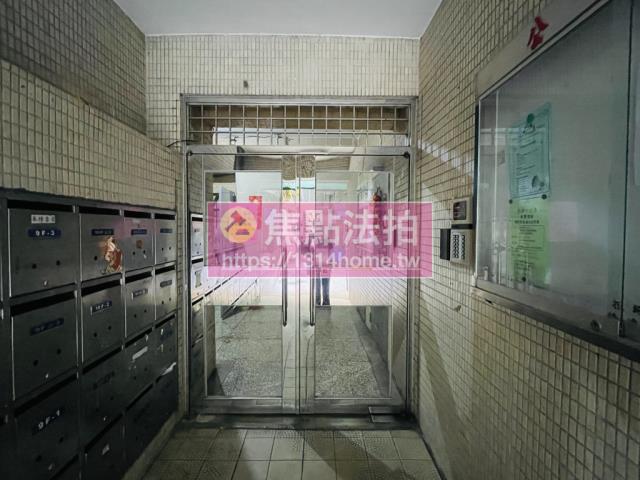 台北萬華法拍大樓-6